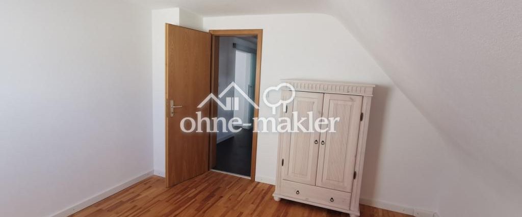 Mietwohnung 3,5 Zimmer möbiliert - OG in 74196 Neuenstadt am Kocher - Photo 1
