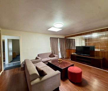 Comfortable Family Living in a Convenient Location - Photo 3