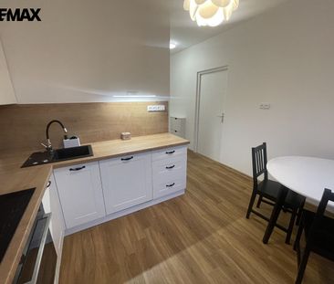 Pronájem bytu 1+1 36 m² - Photo 2