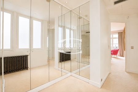 Tout savoir sur cet appartement à Paris 8ème - Photo 3