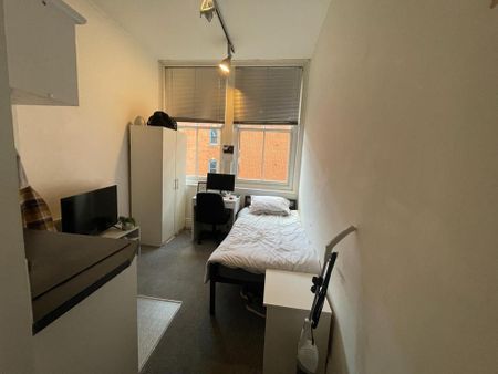Studio to rent - Photo 2