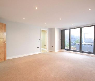 2 bedroom detached house to rent - Photo 2