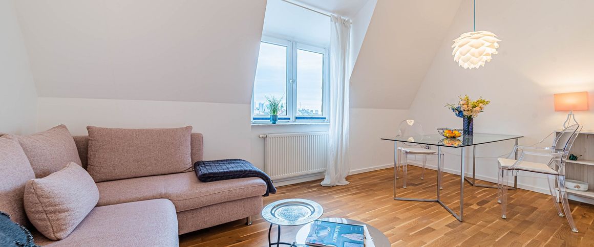 City-Residence: Wohnung in bestem Nordend Nähe Berger Straße mit Skylineblick - Foto 1