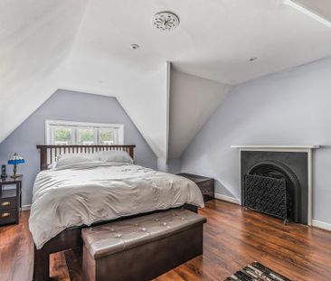 4 bedroom flat to rent - Photo 4