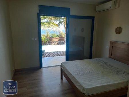 Location Maison 4 pièces 115m² ST LEU 97436 - Photo 2