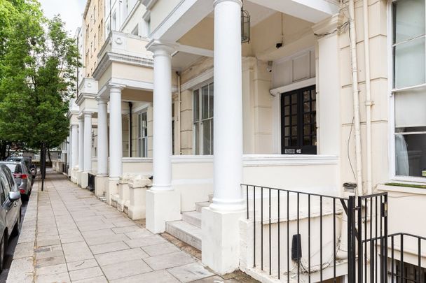 1 Bed Flat, Leinster Gardens, W2 - Photo 1