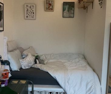 Studio Flat, Baytree Road, SW2 - Photo 4