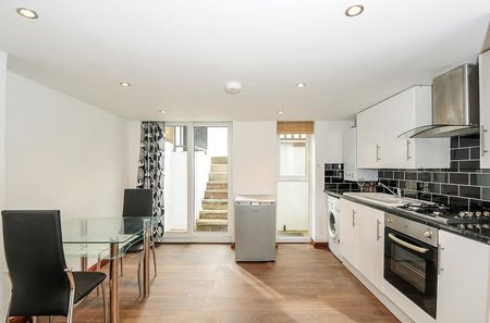 1 bedroom flat to rent Waldram Crescent, Forest Hill, SE23 - Photo 3
