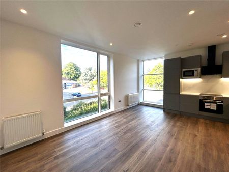 Sheila House, Fleet, Hampshire, GU51 - Photo 3