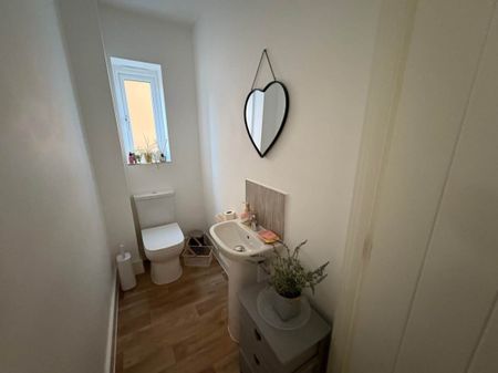 Locking Parklands, Weston-super-Mare, North Somerset - Photo 3