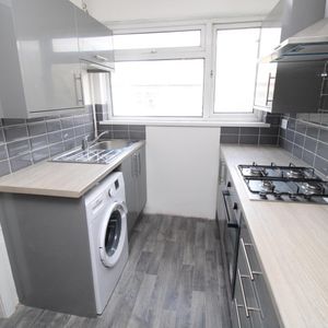 Room For Rent Broadway, Pontypridd - Photo 2