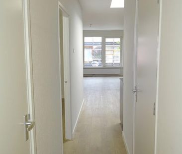 Binnendoor 2 - Photo 2