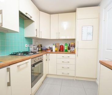 2 bedroom terraced house to rent - Photo 5