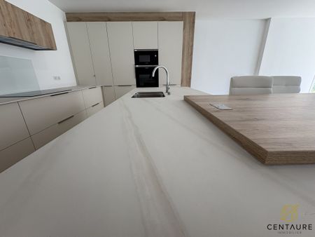 Location Appartement 4 pièces 151m² MARCQ EN BAROEUL 59700 - Photo 3