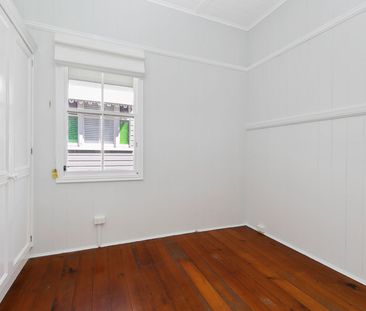 Beautifully presented Milton Queenslander - Photo 6