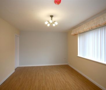 15 Grays Park, Belvoir, - Photo 1