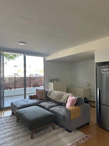 Scarborough - Photo 5