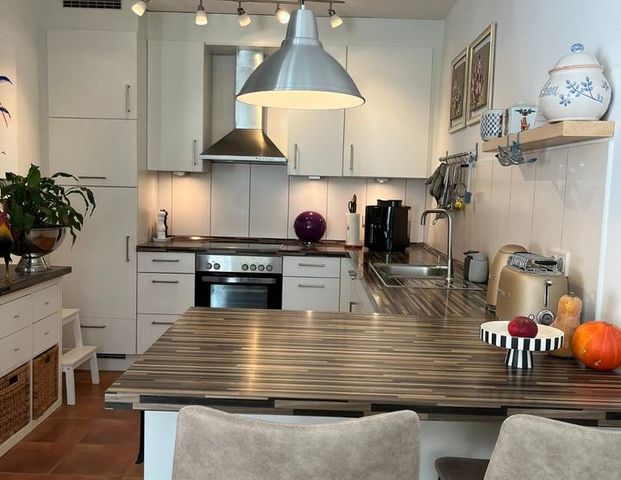 Moderne EG-Wohnung mit eigenem Garten, zentrumsnah & barrierefrei - Photo 1