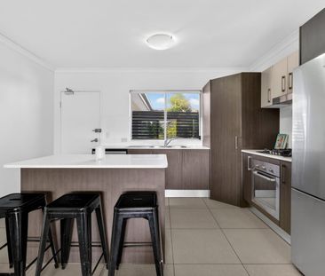 Spacious Apartment Living in the Heart of Moorooka - Photo 6