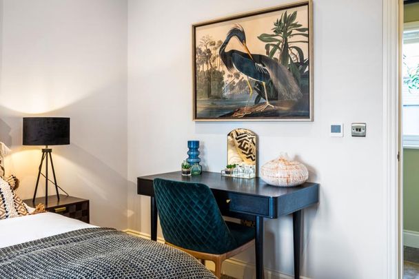 Clay Lane, Guildford - 3 bedrooms Property for lettings - Seymours - Photo 1