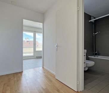 Lichtdurchflutete Attikawohnung mit zwei grossen Dachterrassen - Foto 4