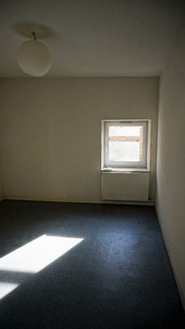 APPARTEMENT T3 RDC - 99 M² - GUEUGNON - Photo 2