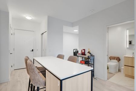 For Lease - 215 Lakeshore Road Unit# 530, Mississauga, Ontario - Photo 4