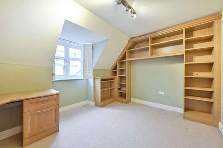 Lynx Terrace, Wimbledon, SW19 - Photo 2