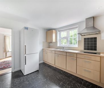 2 bedroom semi-detached house to rent - Photo 5
