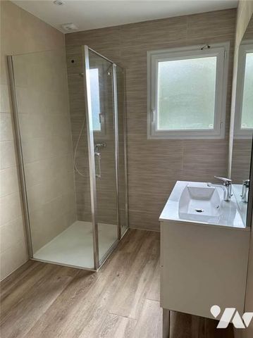 LOUÉ MAISON INDIVIDUELLE - MASSIGNIEU DE RIVES - Photo 3