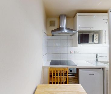 Studio to rent - Photo 5