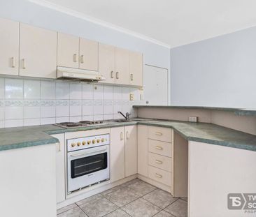 9/19-21 Mahogany Street, Manoora - Photo 2