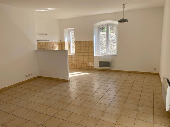 Location appartement 3 pièces 57.3 m² à Saint-Maurice-d'Ardèche (07200) - Photo 1