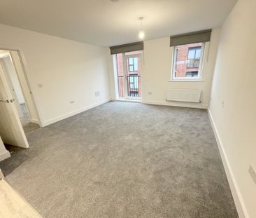 DERBY, DERBYSHIRE - Photo 6