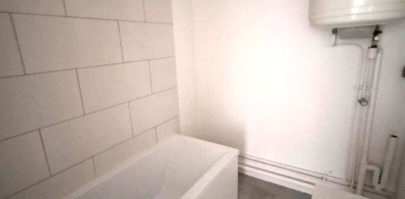 Appartement Le Quesnoy 2 pièce(s) 48 m2, - Photo 2