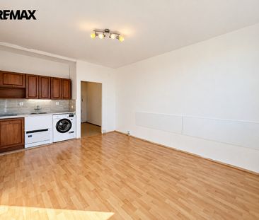 Pronájem bytu 1+kk 24 m² - Photo 3