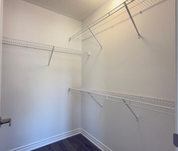 For Lease - 41 Yellow Rail Crescent, Brampton, Ontario - Photo 6