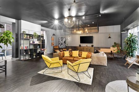 Silver Studio - Photo 2