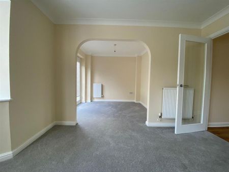 4 bedroom house to rent - Photo 2