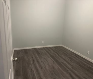 For Lease - 362 Richmond Street Unit# 2, London East, Ontario - Photo 3