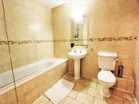 6 bedroom house to rent - Photo 2