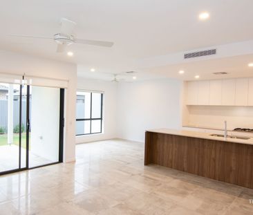 DESIGNER RESIDENCE FOR RENT - Photo 4