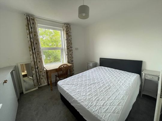 Hardwick Grove, West Bridgford, NG2, Nottingham - Photo 1