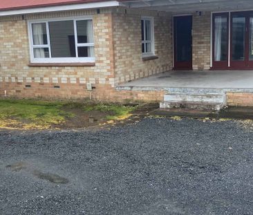 Three Bedroom Brick Home - Photo 2