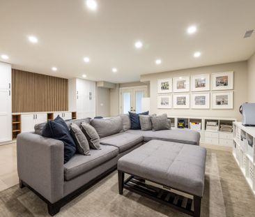 For Lease - 317 Sutherland Drive, Toronto, Ontario - Photo 5