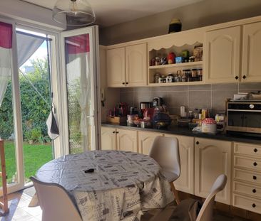 Poitiers, maison de 193m² avec jardin - Photo 5