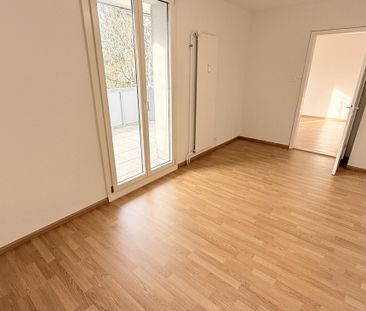 Wohnen im Grünen – Grosszügige Familienwohnung in den Langen Erlen - Foto 1
