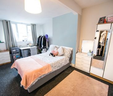 Estcourt Avenue, Headingley, Leeds - Photo 3