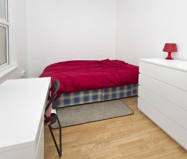 5 bedroom house share to rent - Photo 3