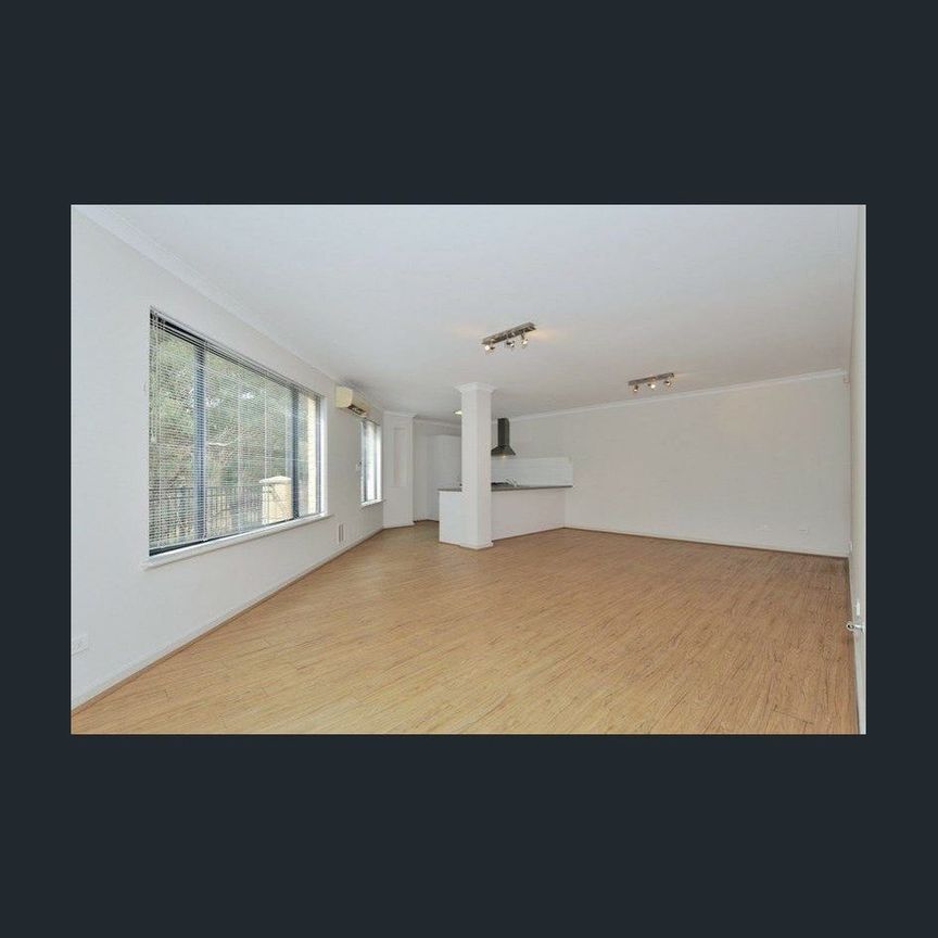 Private Three Bedroom Oasis - Photo 1